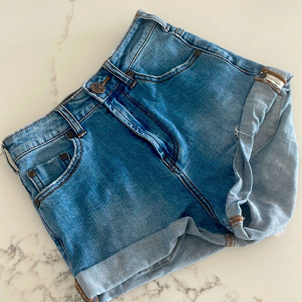 ONE TEASPOON Women’s Denim Cuffed Shorts, Size 22